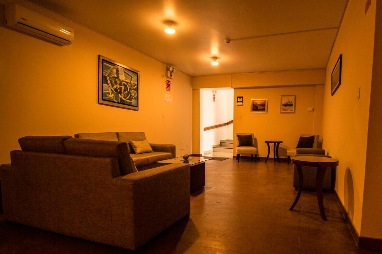 El Puerto Hotel 帕卡斯马约 外观 照片