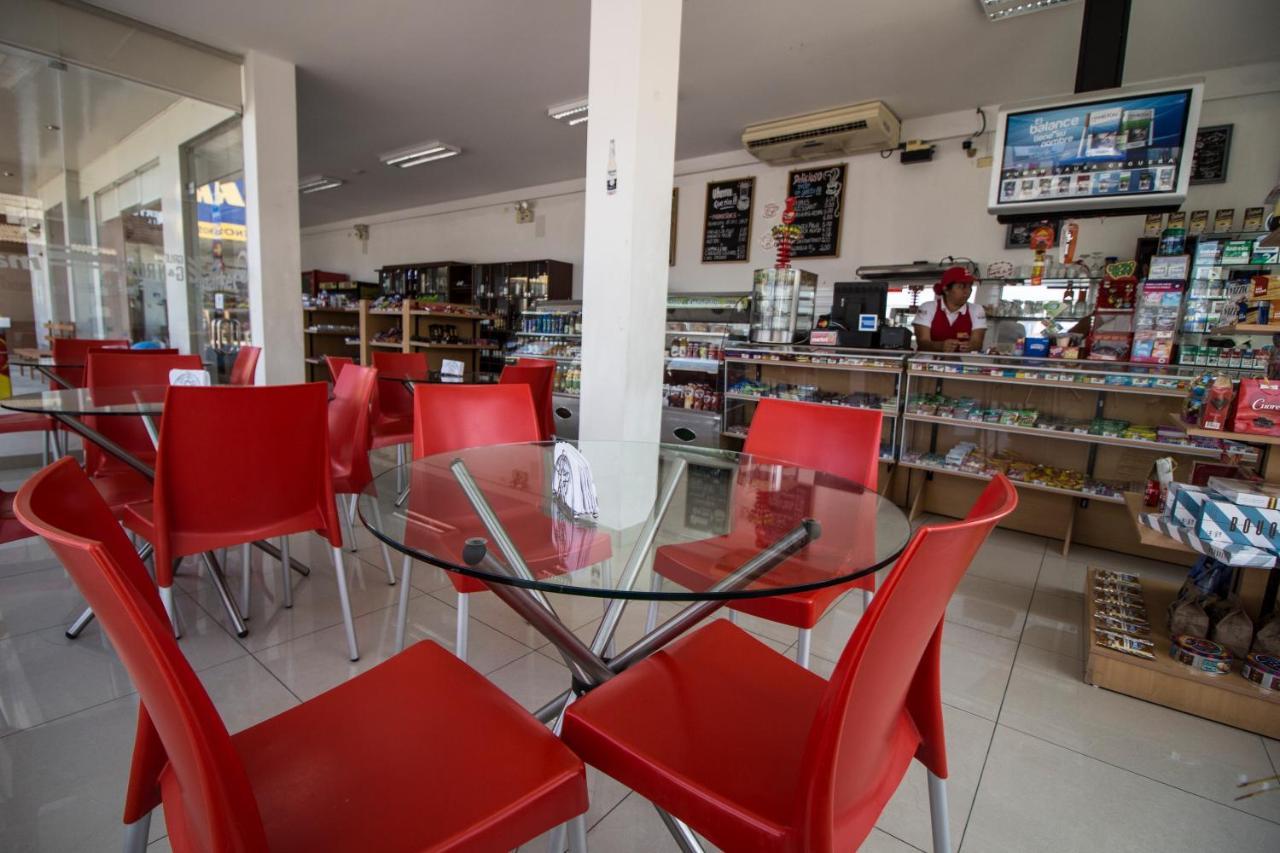 El Puerto Hotel 帕卡斯马约 外观 照片